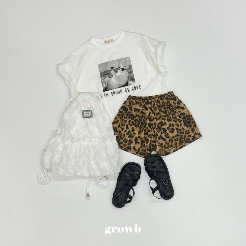 Leo Shorts