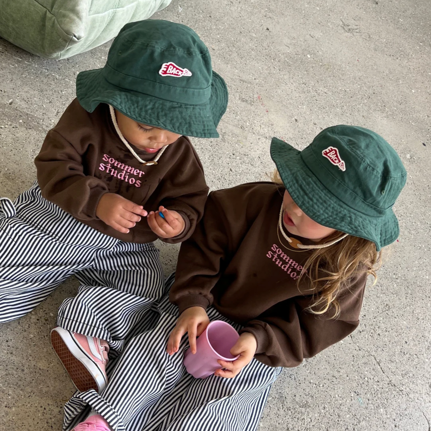 Back bucket hat